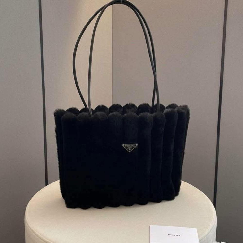 GWP Prada beauty Black Fur Tote Winter collection